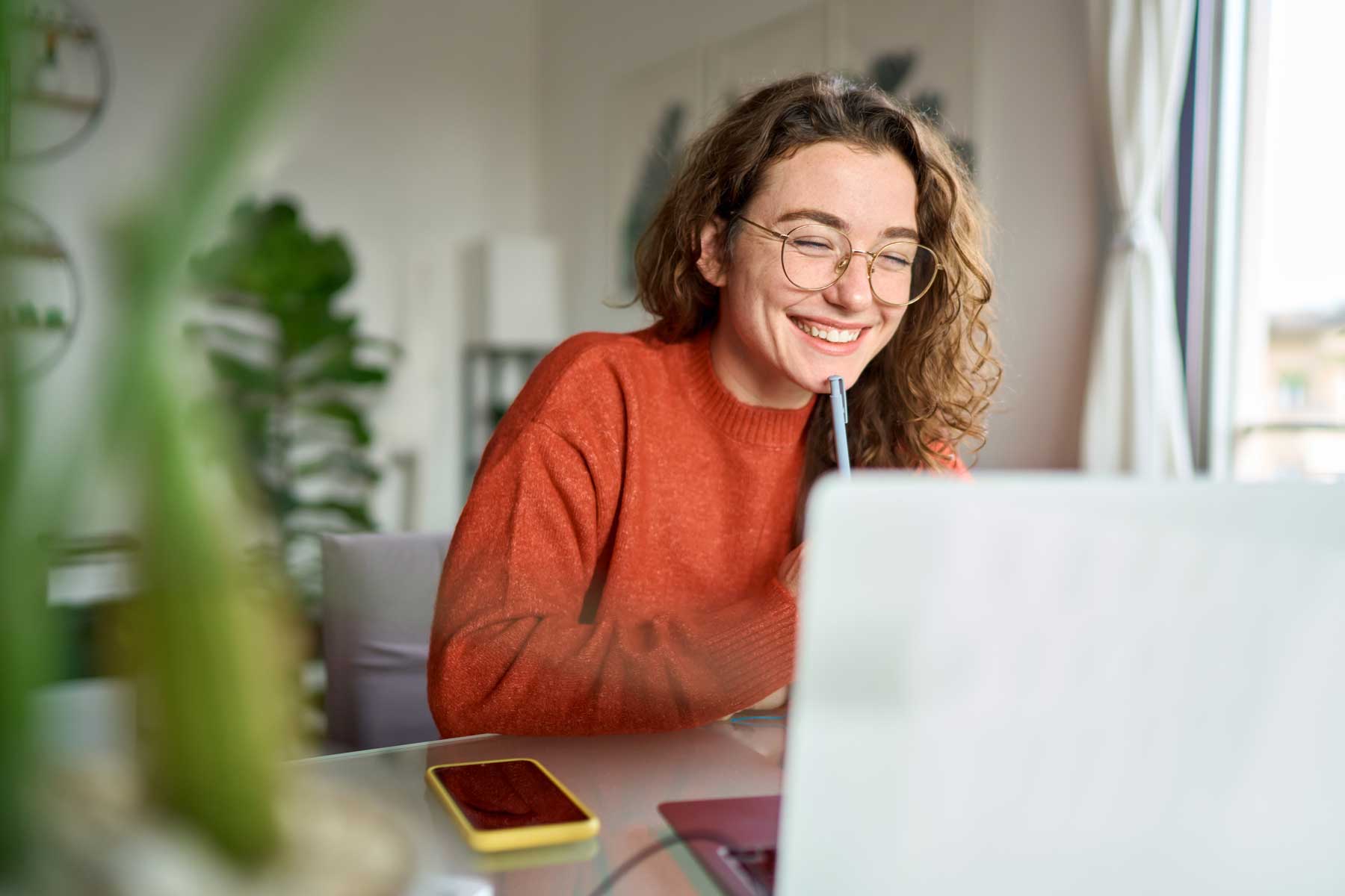 Nonprofit-Consultant-working-at-computer